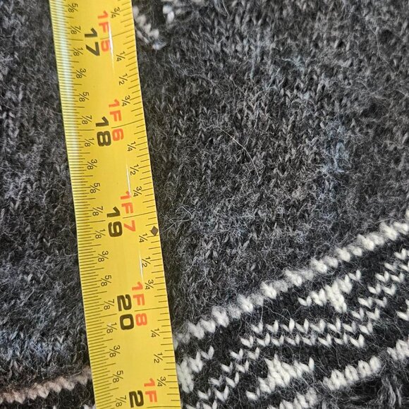 Andes Alpaca Fringed Hoodie Black/Cream Womens S/M Kangaroo Pockets - Picture 9 of 16